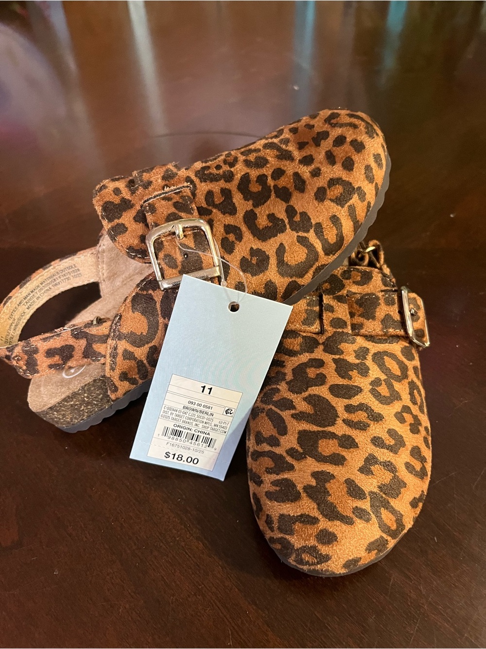 Little Girls leopard Clogs
